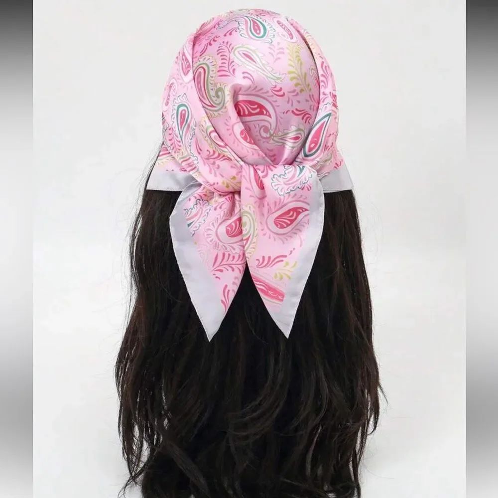 Pink Paisley Scarf N1429